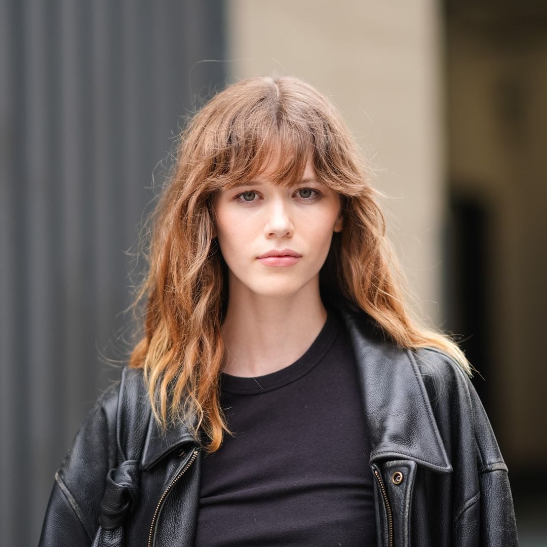 Copper Blonde Layers With Curtain Bangs — Medium Haircuts