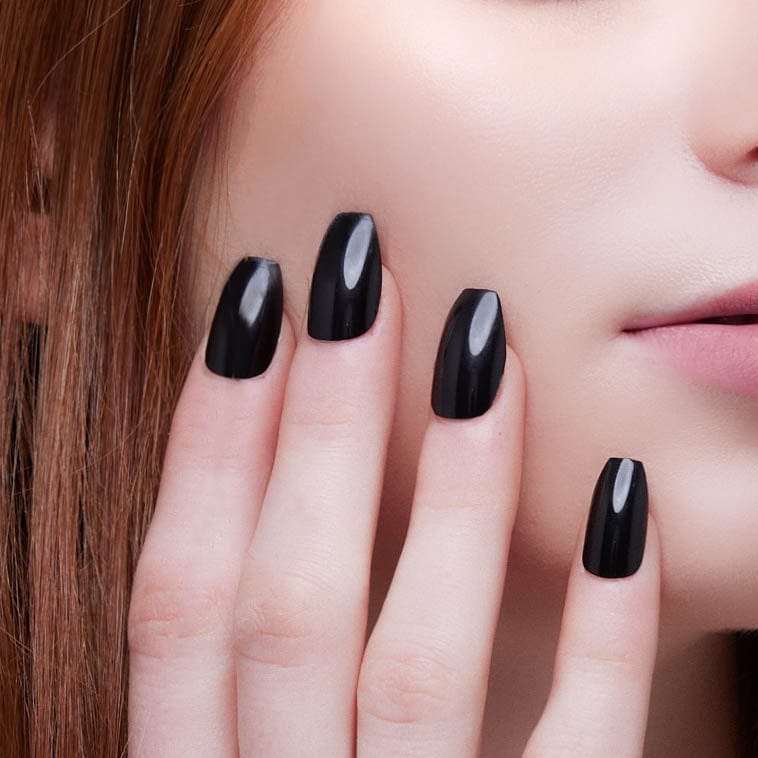 Solid Black Glossy Medium Coffin Nails, средний кошачий коготь Solid Black Glossy Medium Coffin Nails, средний кошачий коготь — Medium Nails