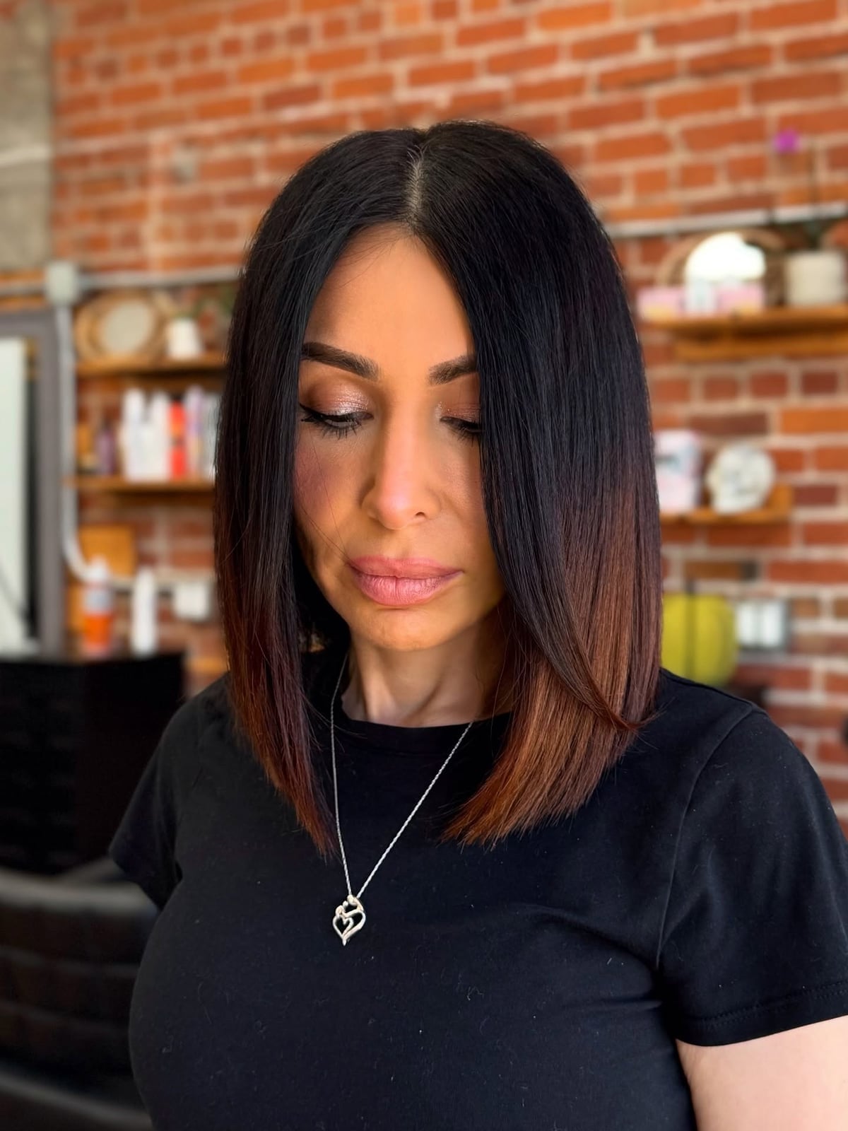 Collarbone Blunt Bob With Copper Ombre Collarbone Blunt Bob With Copper Ombre — Mid Length Haircuts