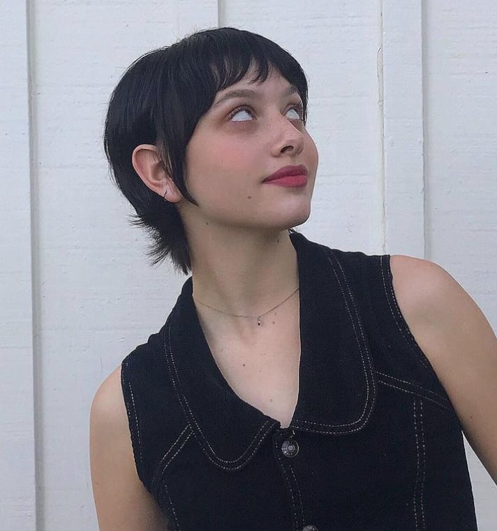 Black Mixie With Choppy Layers — Mixie Haircut