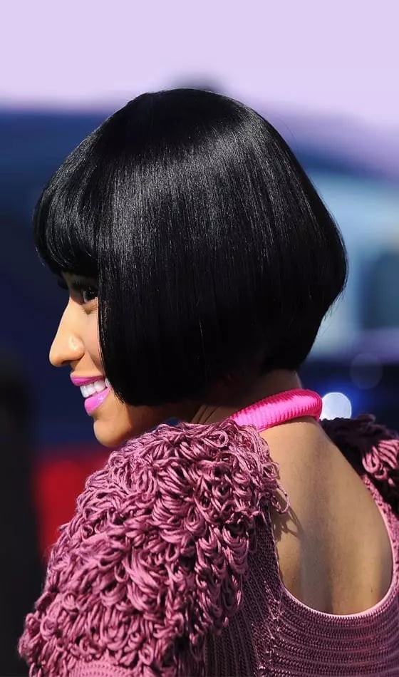 Ear Length Black Bob With Sharp Line Ear Length Black Bob With Sharp Line — Mom Bob