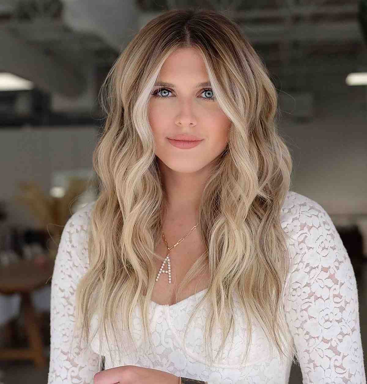 Collarbone Ash Blonde With Lighter Blonde Money Piece, Curtain Bangs Collarbone Ash Blonde With Lighter Blonde Money Piece, Curtain Bangs