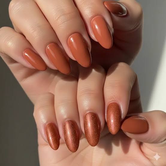 Terracotta Copper Shimmer Medium Oval Nails Terracotta Copper Shimmer Medium Oval Nails — Nails for Brunettes