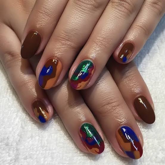Warm Terracotta Shimmer Medium Oval Nails, Close-Up Take Warm Terracotta Shimmer Medium Oval Nails, Close-Up Take — Nails for Brunettes