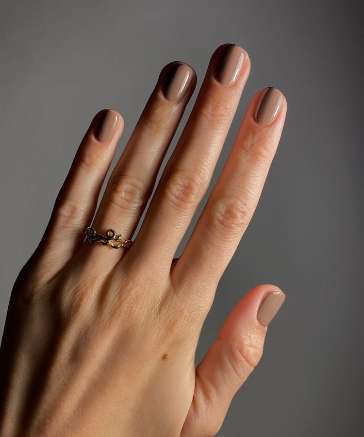 Glossy Light Brown Nude Soft Square Nails Glossy Light Brown Nude Soft Square Nails — Nails for Brunettes