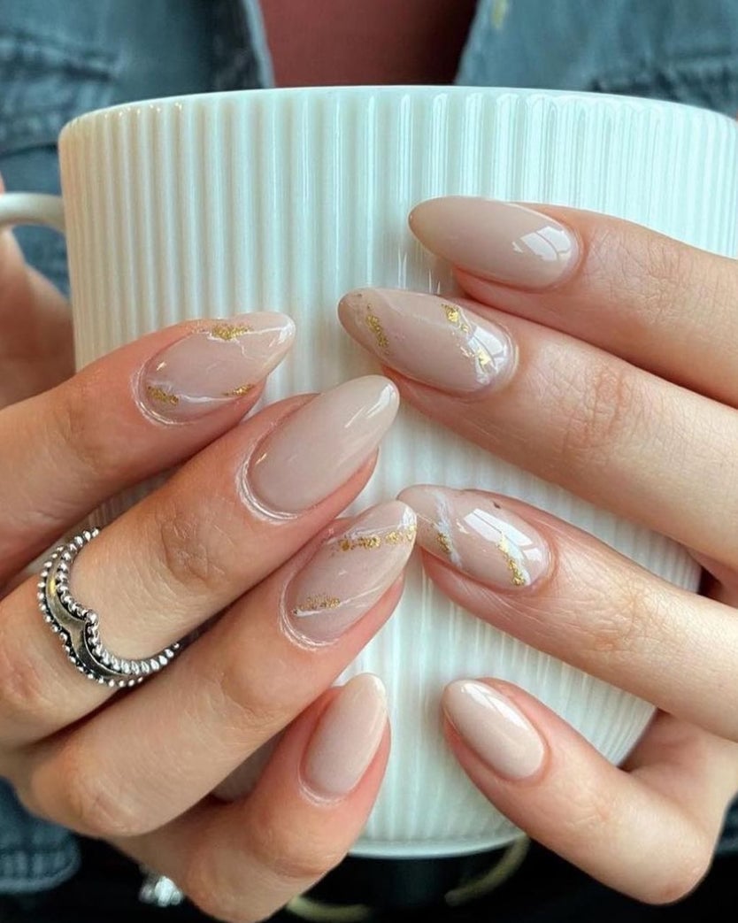 Sheer Pink Medium Almond French Tip Nails Sheer Pink Medium Almond French Tip Nails — Nails for Everyday
