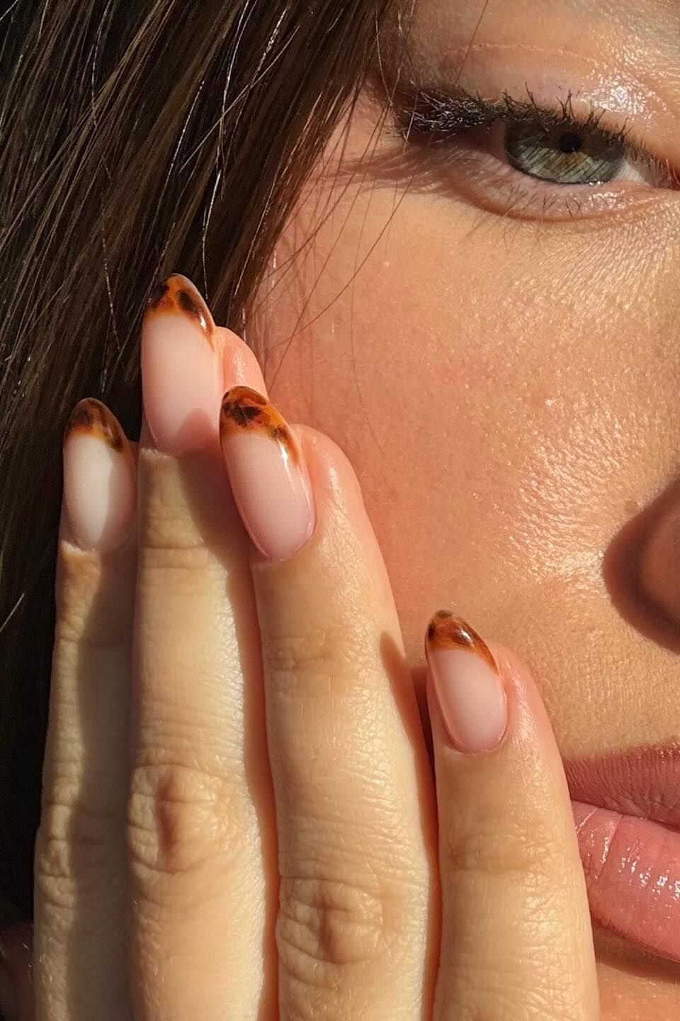 Tortoiseshell Print French Medium Almond Nails Tortoiseshell Print French Medium Almond Nails — Nails for Pale Skin