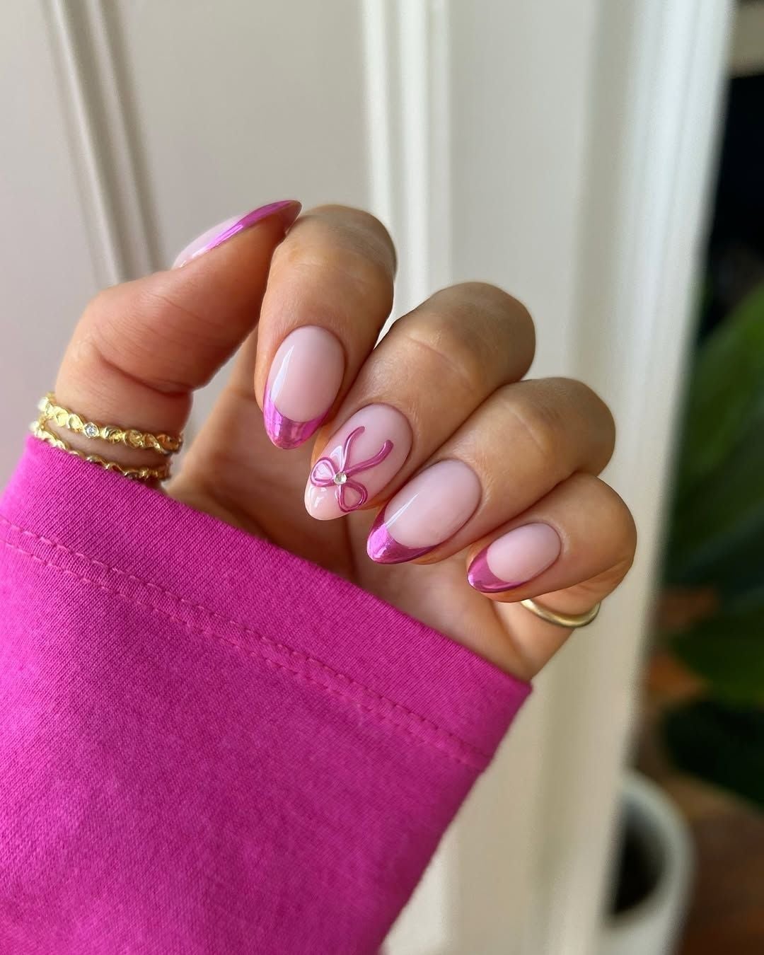 Sheer Pink Metallic Pink French Medium Oval Nails Sheer Pink Metallic Pink French Medium Oval Nails — Nails for Pink Dress