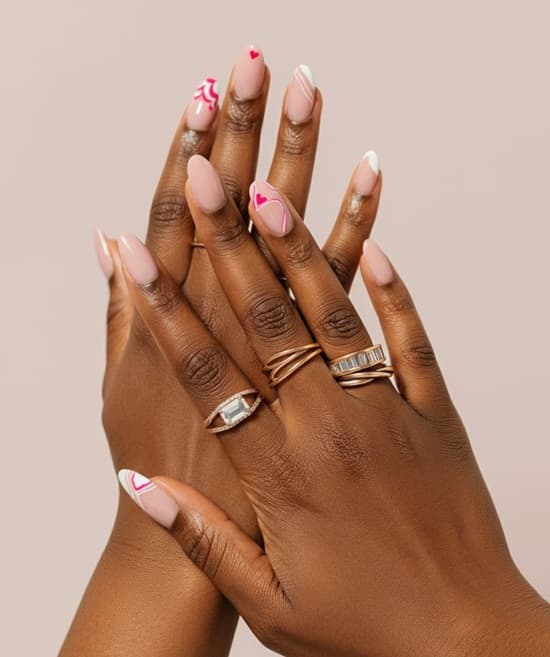 Nude Pink French Tip Medium Almond Nails with Pink Hearts Nude Pink French Tip Medium Almond Nails with Pink Hearts — Nails for Tan Skin