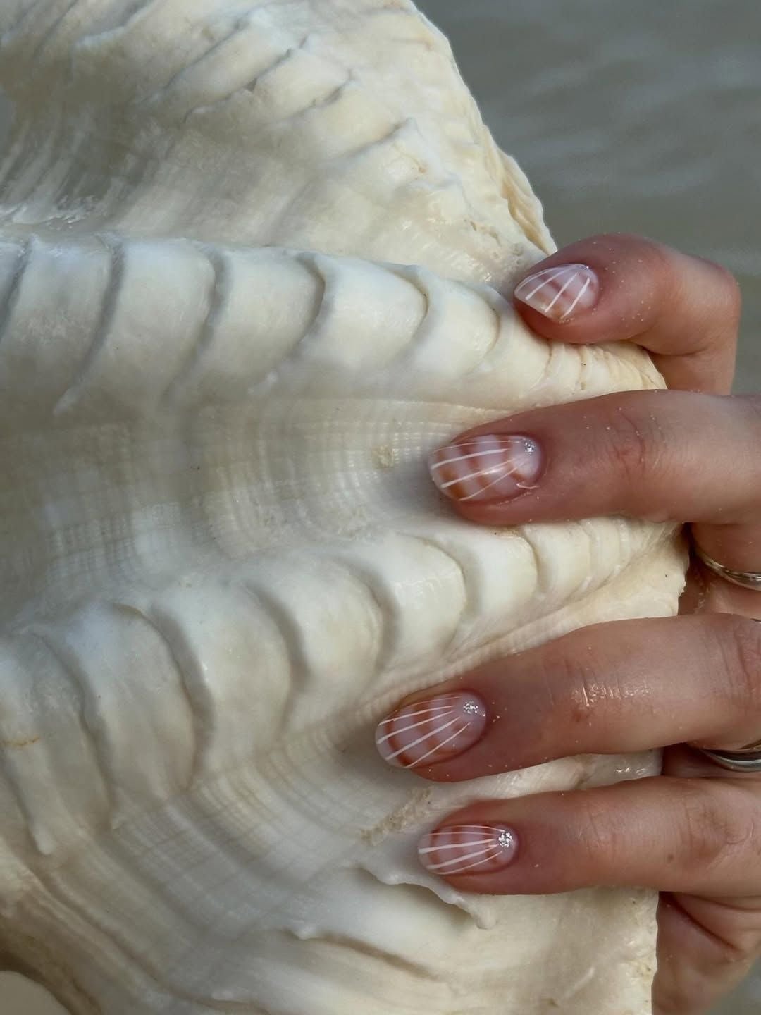 Sheer Pink Nails With White Fan Art — Natural Nails