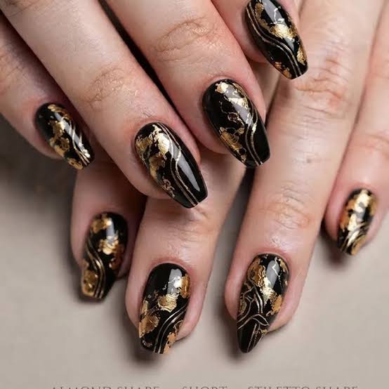 Black Long Coffin Nails With Gold Foil Black Long Coffin Nails With Gold Foil — New Years Nails
