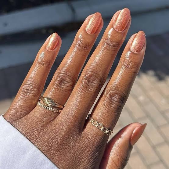 Shimmering Rose Gold Short Oval Nails Shimmering Rose Gold Short Oval Nails — Nurse Nails