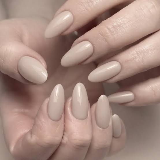 Opaque Milky Nude Short Almond Nails, Glossy Opaque Milky Nude Short Almond Nails, Glossy — Nurse Nails