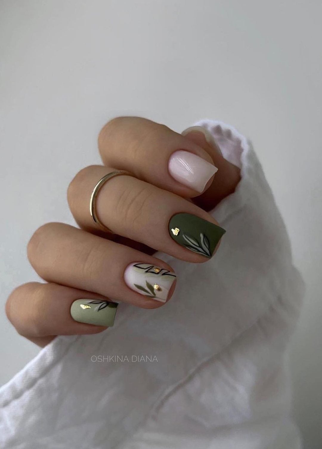 Olive Green White Botanical Leaf Short Square Nails — Olive Green Nails