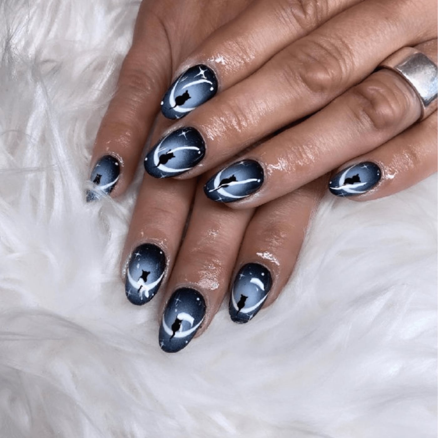Medium Oval Dark Blue Starry Night Cat Nails — Oval Nails