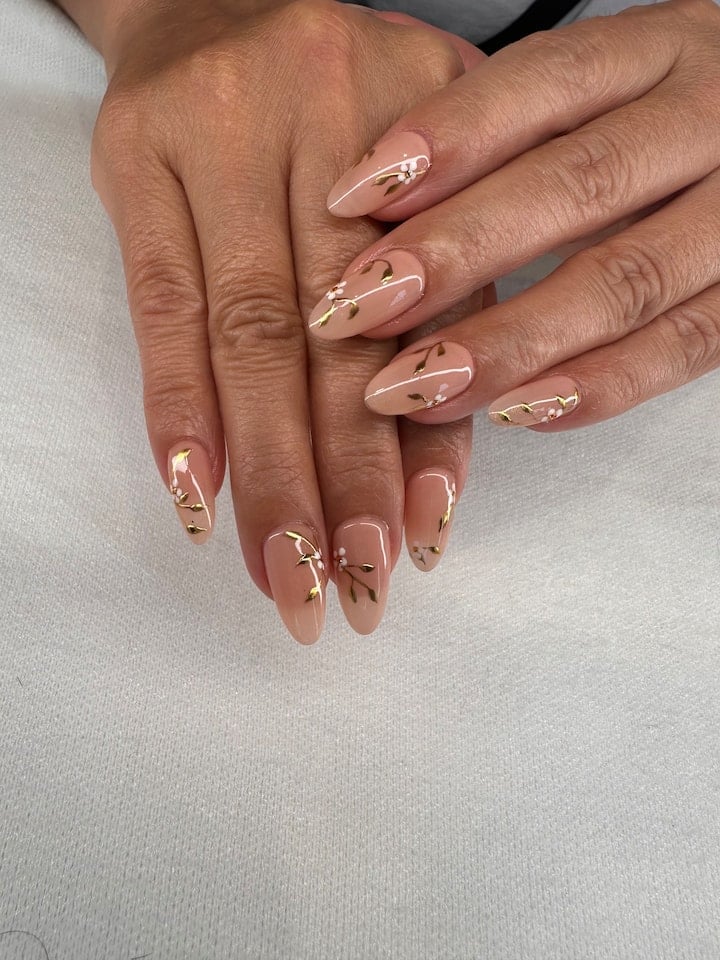 Medium Almond Nude Gold Foil Branch Flower Nails — Photoshoot Nails
