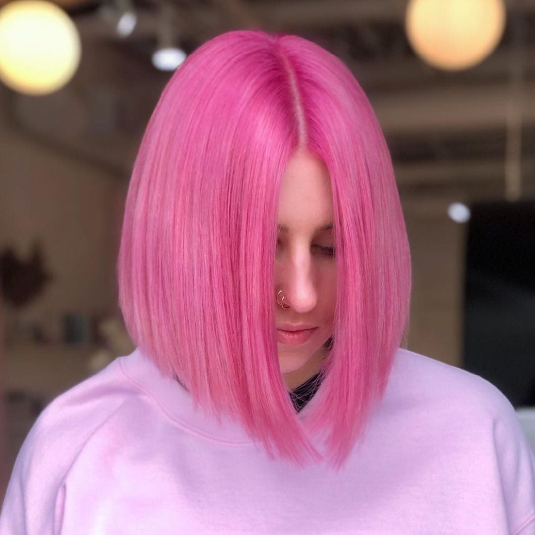Collarbone Blunt Bob In Baby Pink Collarbone Blunt Bob In Baby Pink — Pink Hair