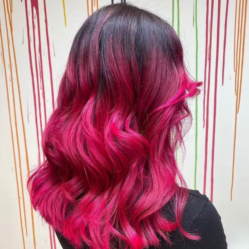 Mid-Back Layers Hot Pink Ombré Loose Waves Mid-Back Layers Hot Pink Ombré Loose Waves — Pink Hair