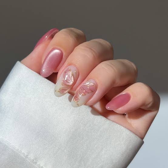 Shimmering Pink Cat-Eye Medium Almond Nails — Pink Nails