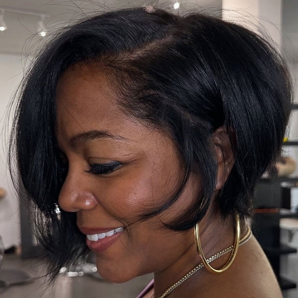 Black Pixie Bob With Voluminous Texture Black Pixie Bob With Voluminous Texture