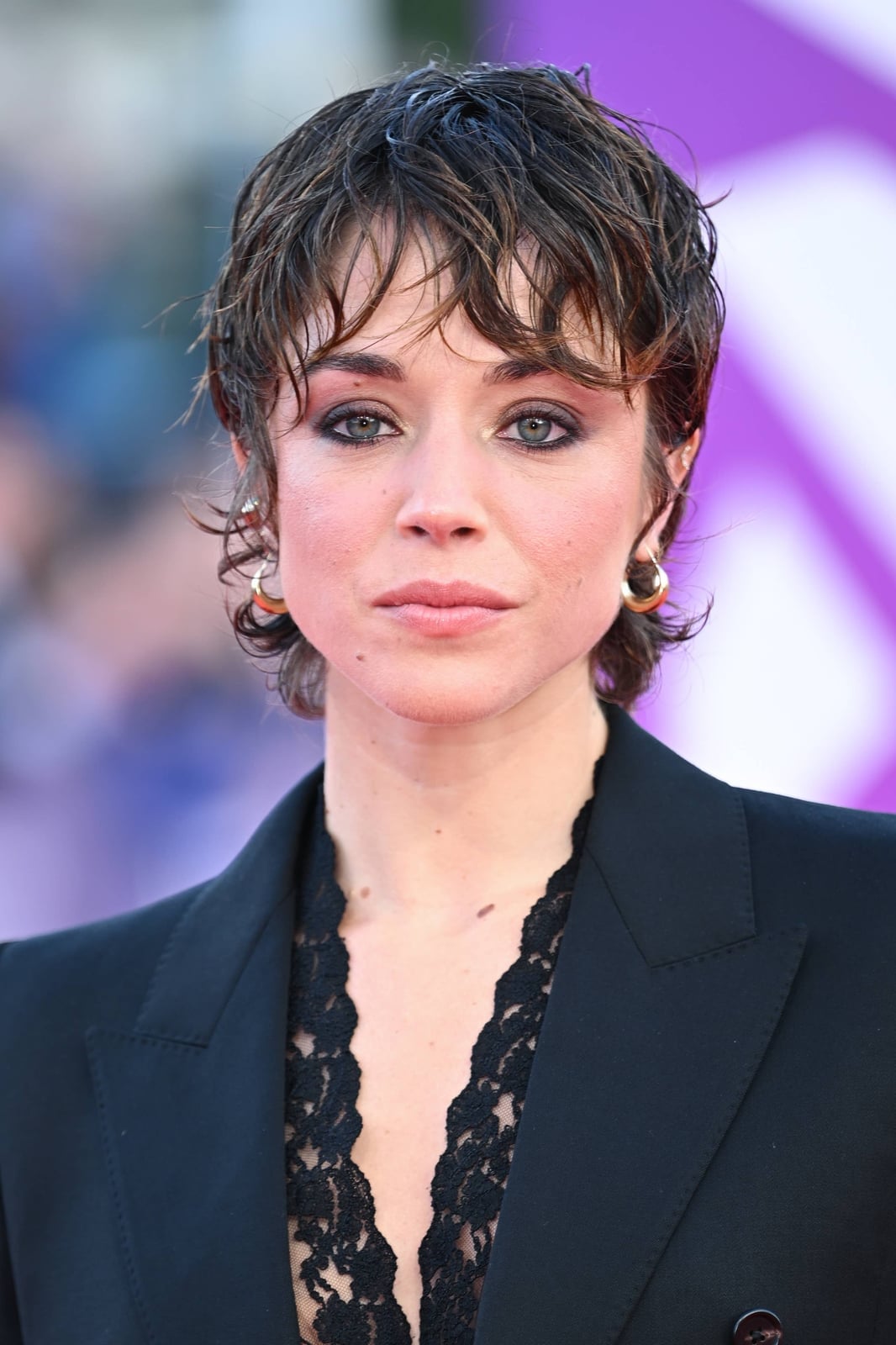 Brown Pixie With Honey Highlight Curtain Bangs — Pixie for Fine Hair