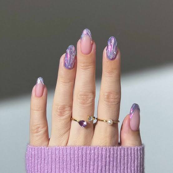 Short Almond Purple Silver Swirl Chrome — Purple Nails