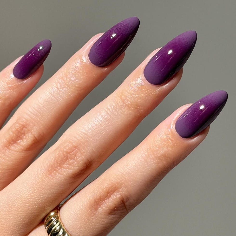 Long Sharp Almond Purple Lilac Gradient Glossy — Purple Nails