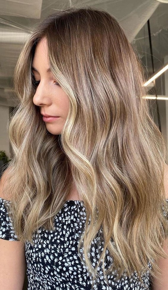 Dark Blonde Mid-Back Wavy With Ash Blonde Dark Blonde Mid-Back Wavy With Ash Blonde — Reverse Balayage