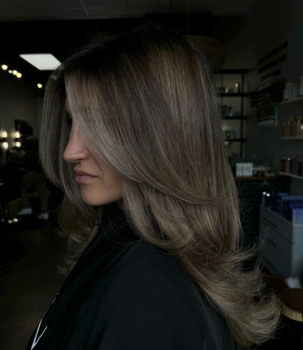 Ash Brown Mid-Back Wavy Blowout Ash Brown Mid-Back Wavy Blowout — Reverse Balayage