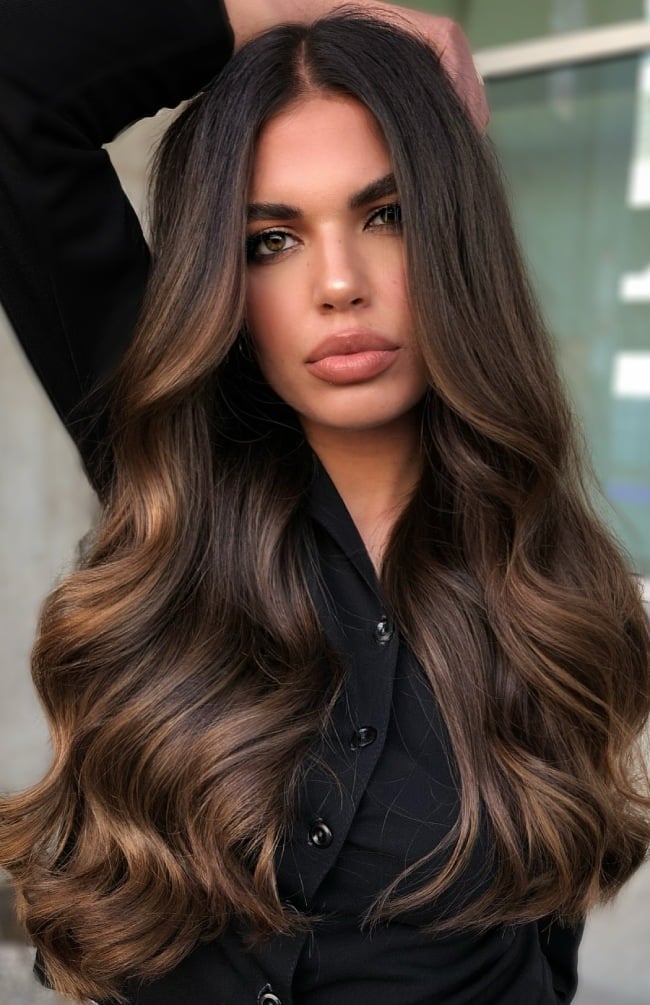 Mid-Back Espresso Brown With Caramel Highlights And No Bangs, Middle Mid-Back Espresso Brown With Caramel Highlights And No Bangs, Middle — Rich Brunette