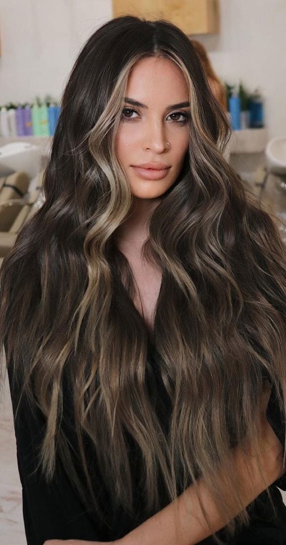 Mid-Back Rich Dark Brunette With Blonde Money Pieces Mid-Back Rich Dark Brunette With Blonde Money Pieces — Rich Brunette