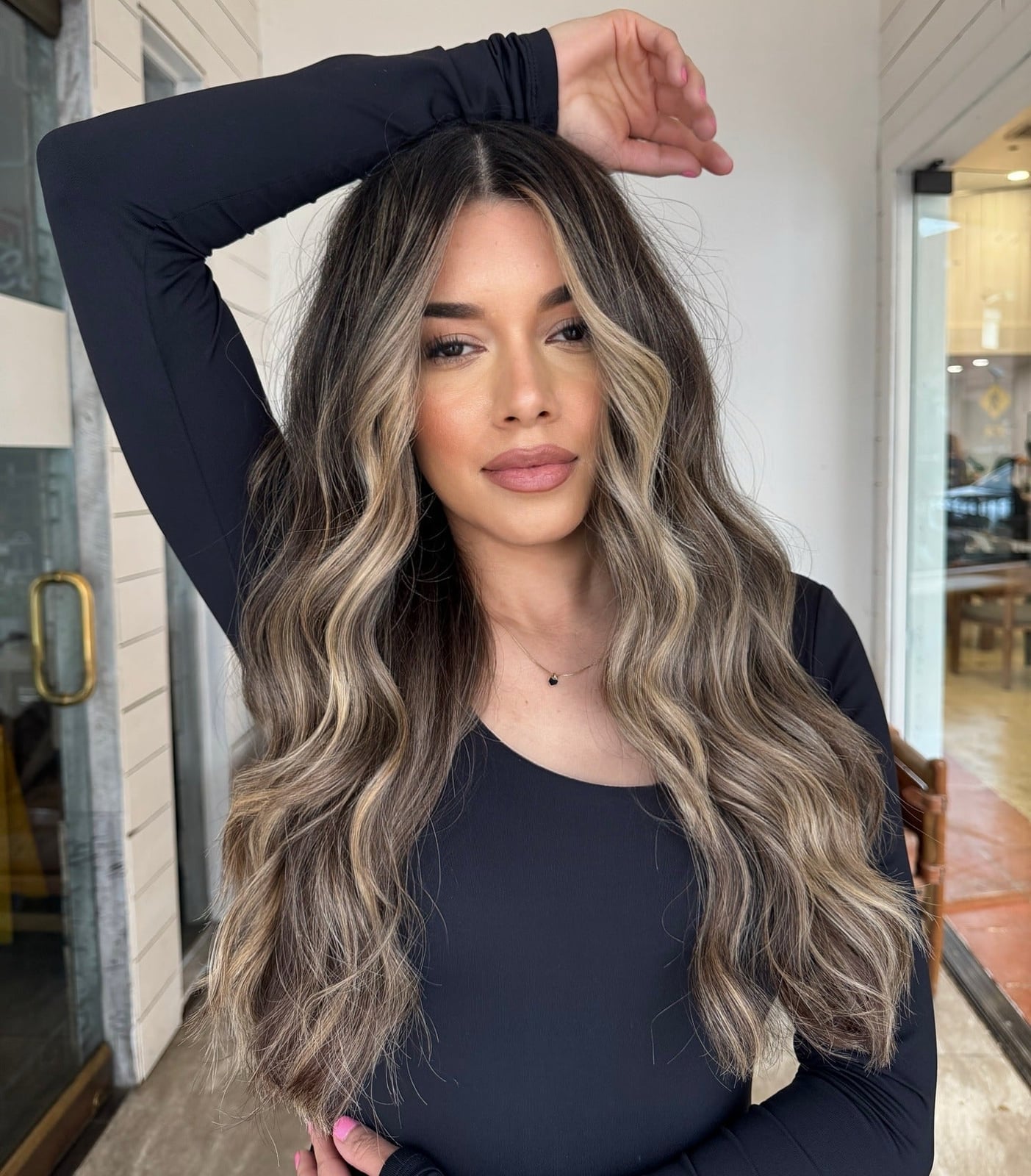 Mid-Back Ash Blonde Balayage With Dark Roots, Close-Up Take Mid-Back Ash Blonde Balayage With Dark Roots, Close-Up Take — Rooted Blonde