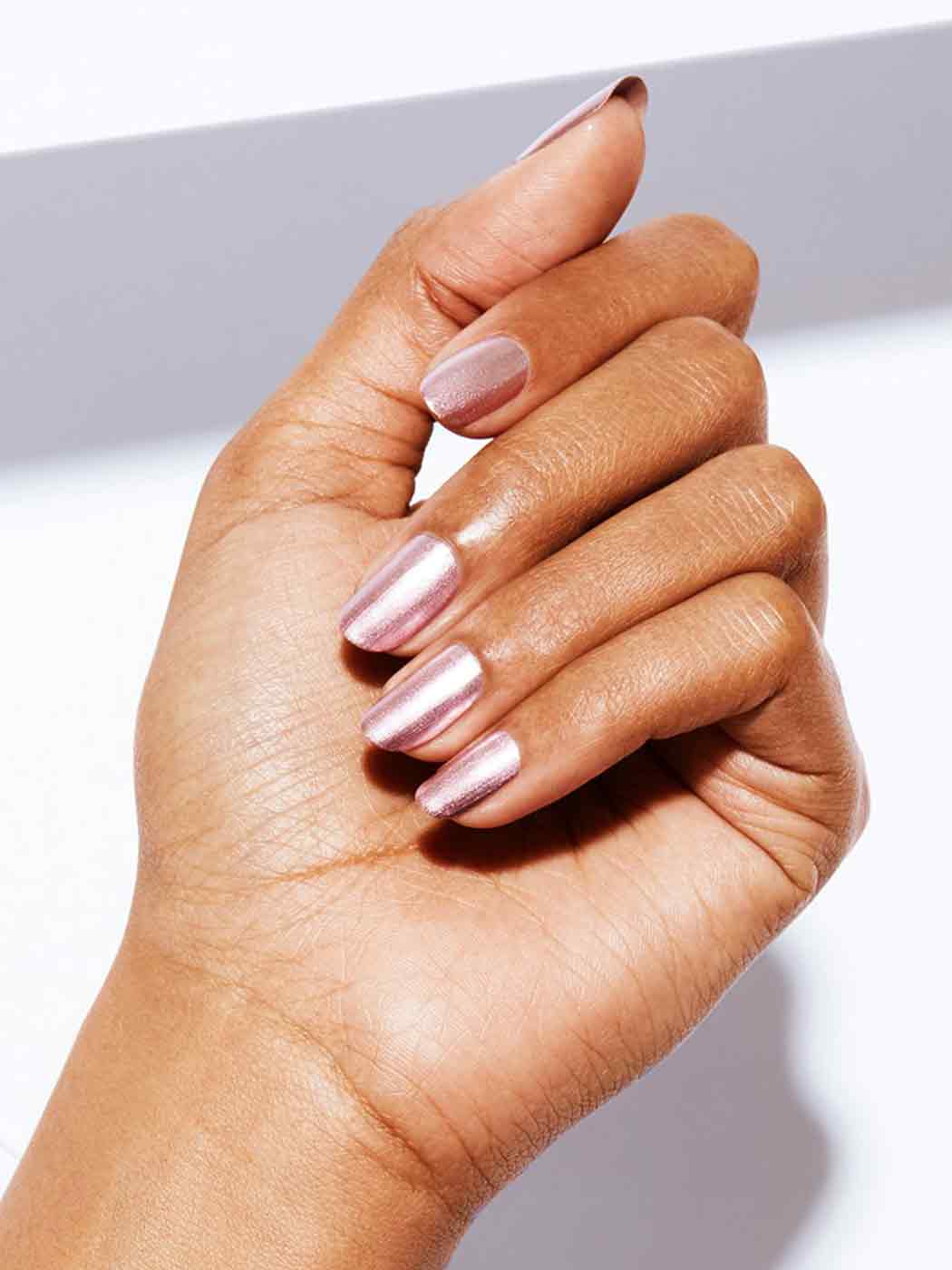 Metallic Rose Gold Short Square Nails Metallic Rose Gold Short Square Nails — Rose Gold Nails