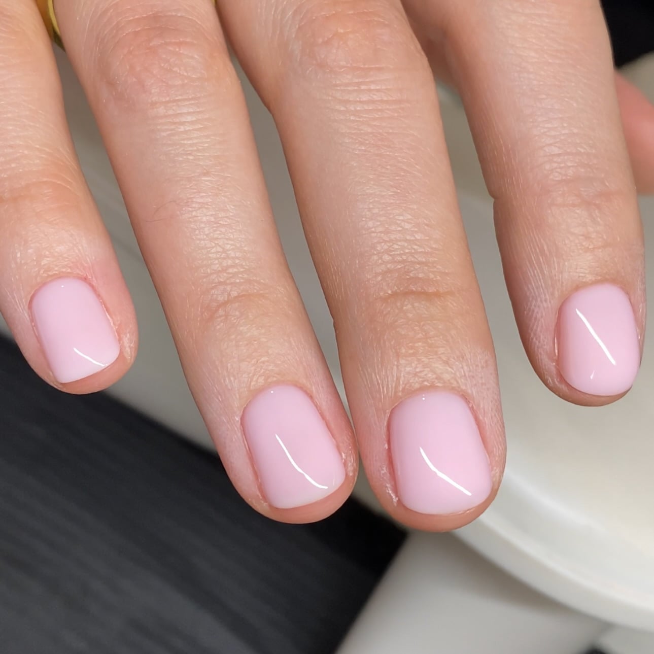Opaque Pale Pink Glossy Round Nails Opaque Pale Pink Glossy Round Nails