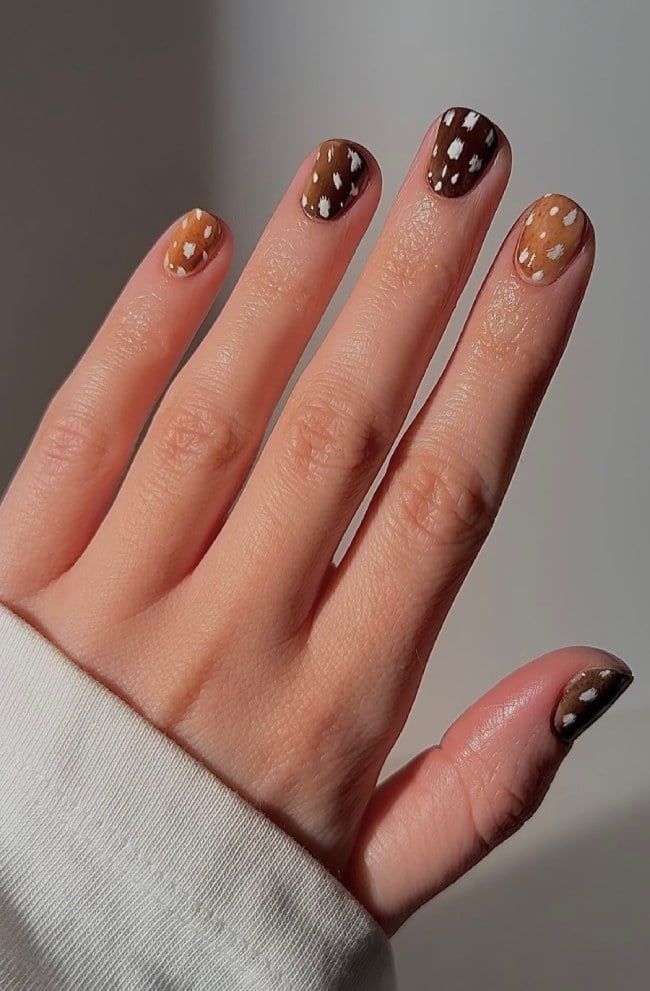 Matte Fawn Spot Brown White Beige Short Round Nails Matte Fawn Spot Brown White Beige Short Round Nails