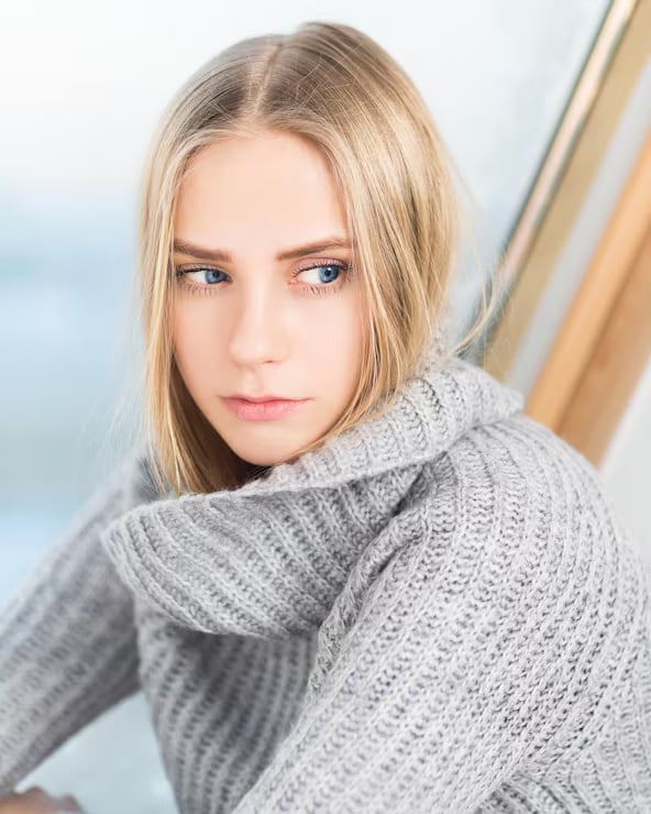 Shoulder Length Natural Blonde Shoulder Length Natural Blonde — Scandi Blonde