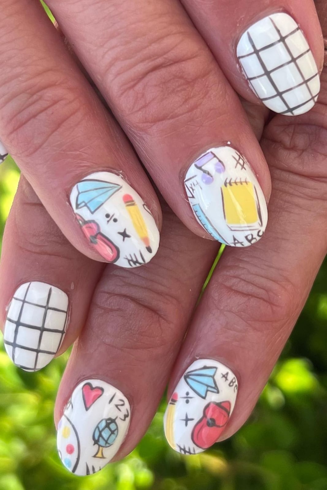 Short Oval White School Icons Glossy Nails — School Nails