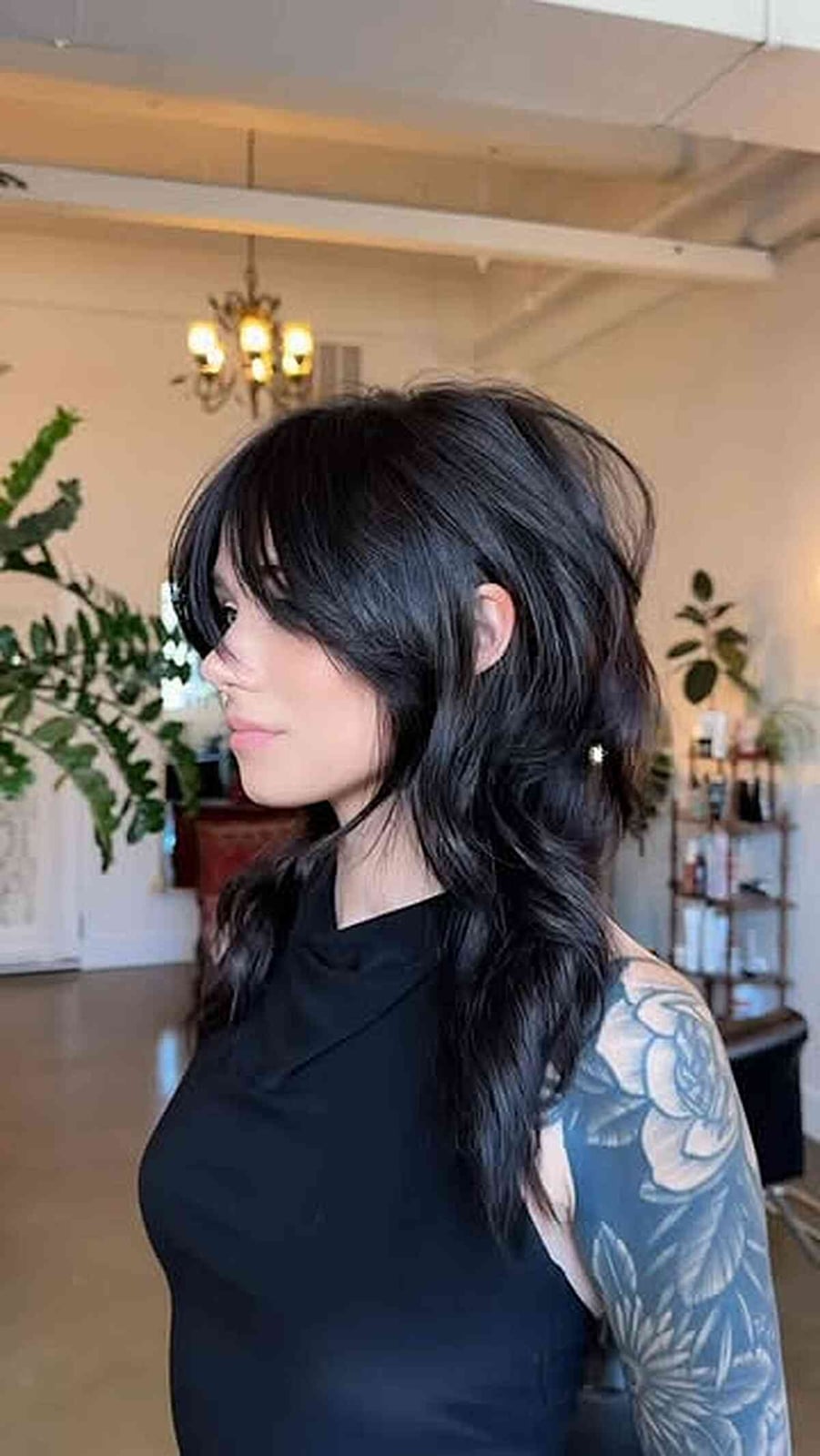 Collarbone Dark Brown Shag With Blonde Money Piece Collarbone Dark Brown Shag With Blonde Money Piece — Shag with Curtain Bangs