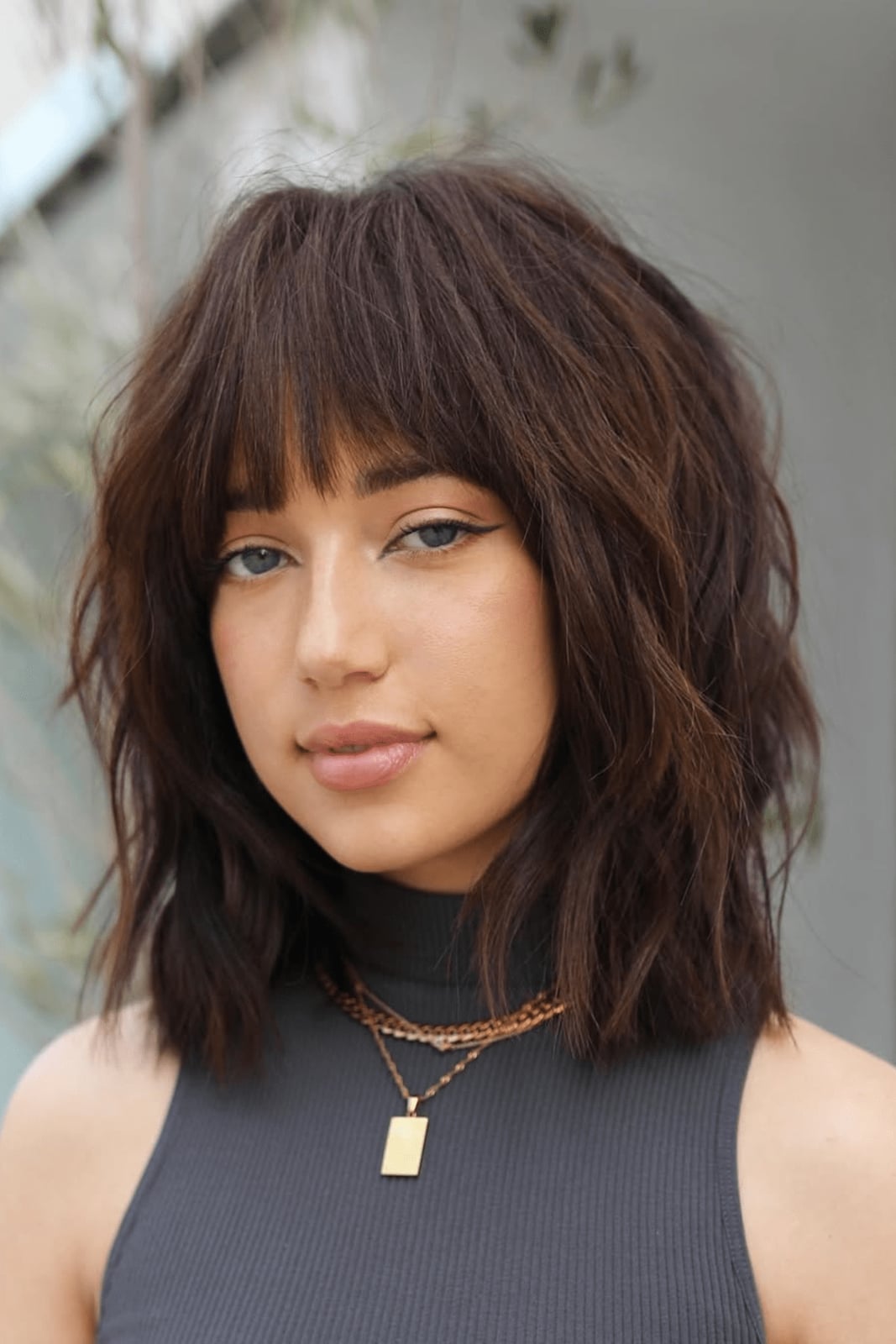 Collarbone Shaggy Bob With Full Bangs Collarbone Shaggy Bob With Full Bangs