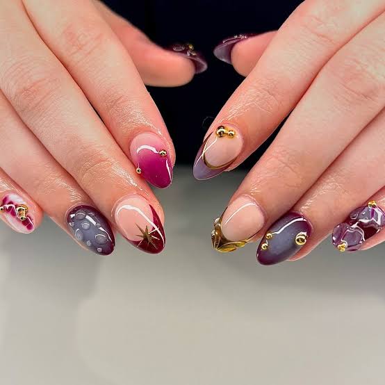 Pastel Blue Lilac Pink Gold Flakes Short Square Nails Pastel Blue Lilac Pink Gold Flakes Short Square Nails — Short Acrylic Nails