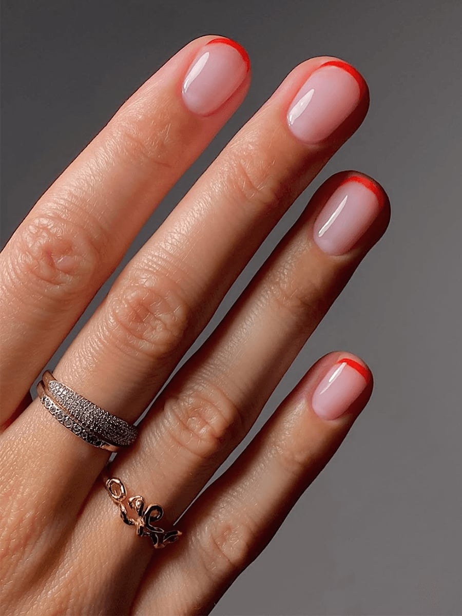 Thin Red French Tip Short Almond Thin Red French Tip Short Almond — Short Nails