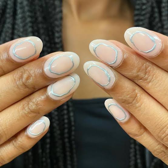 Silver Outline Sheer Nude Short Oval Nails Silver Outline Sheer Nude Short Oval Nails