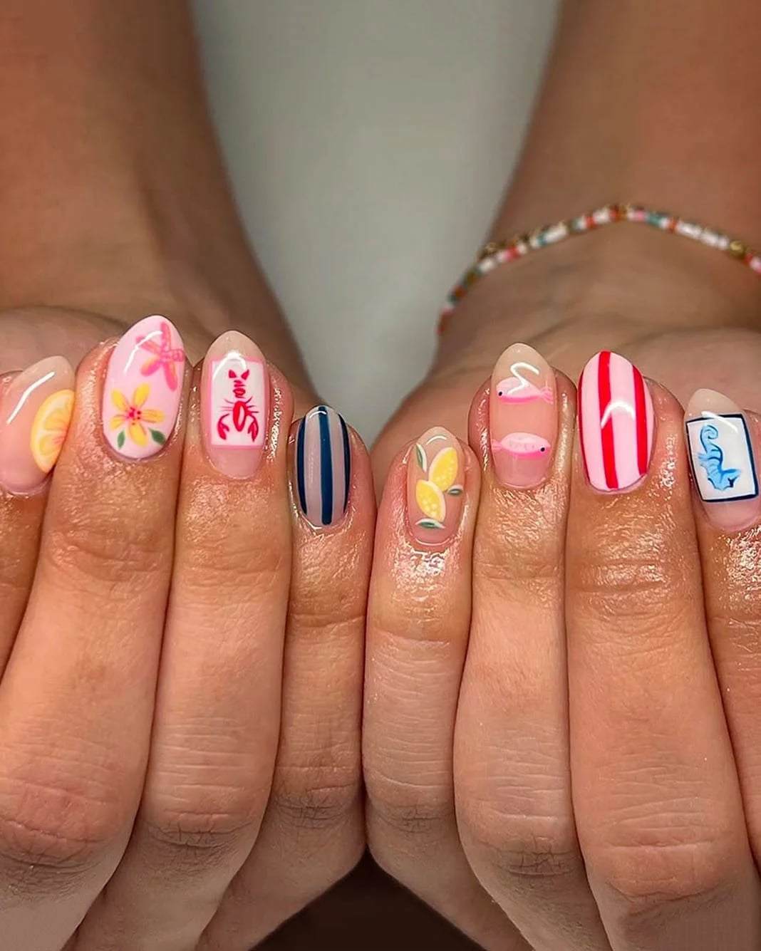 Sheer Pink Playful Motif Short Oval Nails Sheer Pink Playful Motif Short Oval Nails