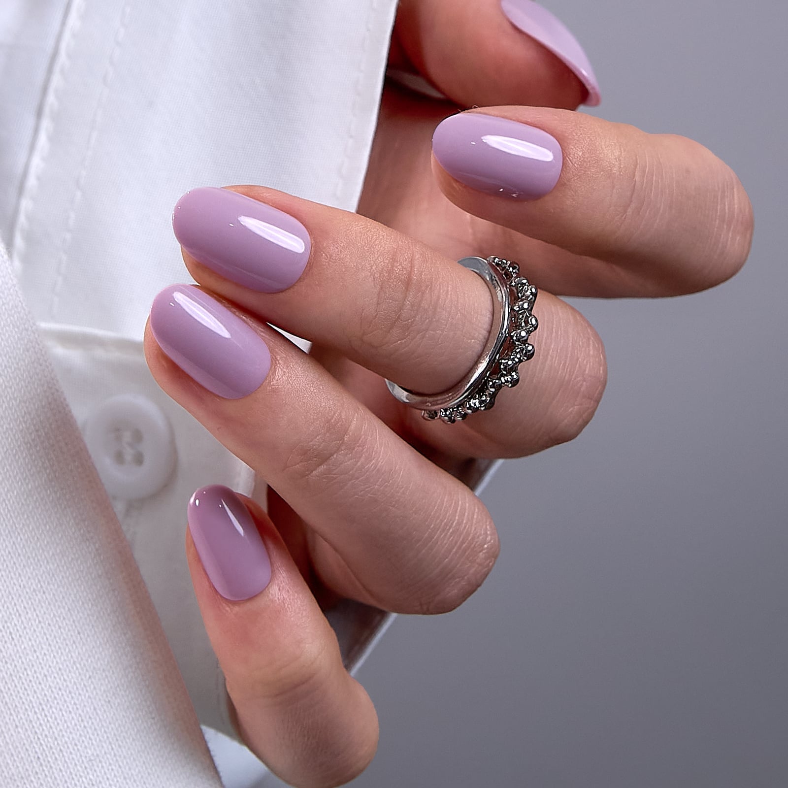 Lavender Purple Velvet Glossy Short Oval Nails Lavender Purple Velvet Glossy Short Oval Nails