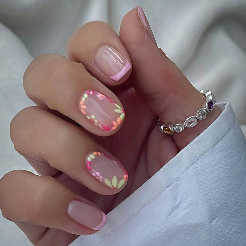Short Oval Glossy Pink French Floral Short Oval Glossy Pink French Floral — Short Press On Nails