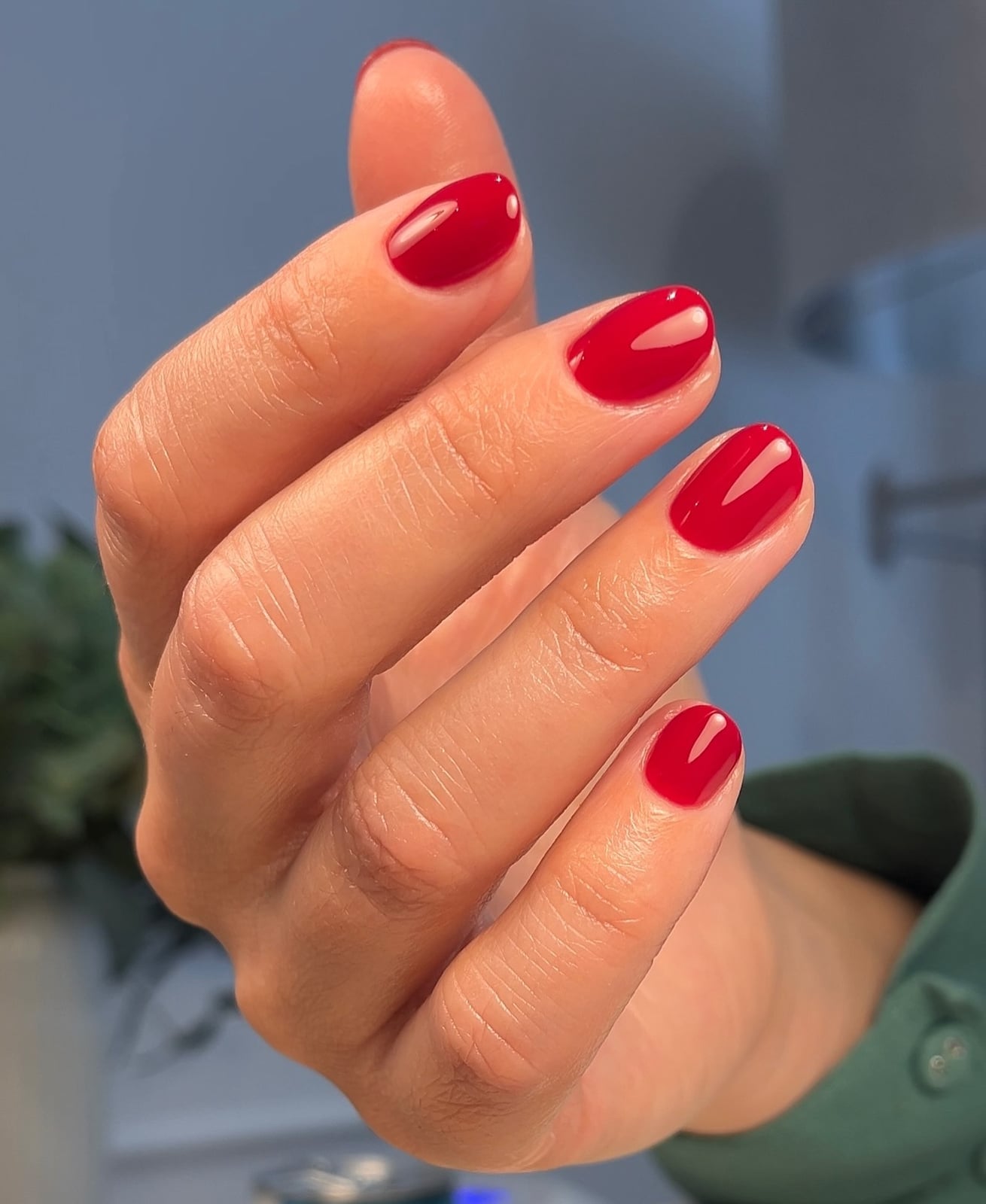 Vibrant Red Glossy Short Oval Nails — Short Round Nails