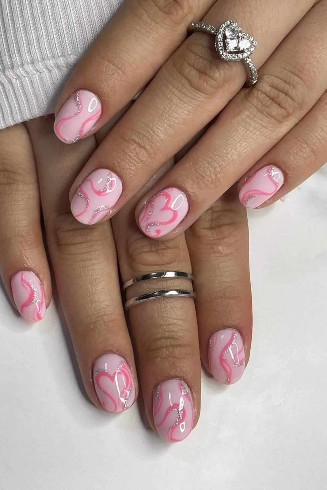 Light Pink Swirl Glitter Short Round Nails