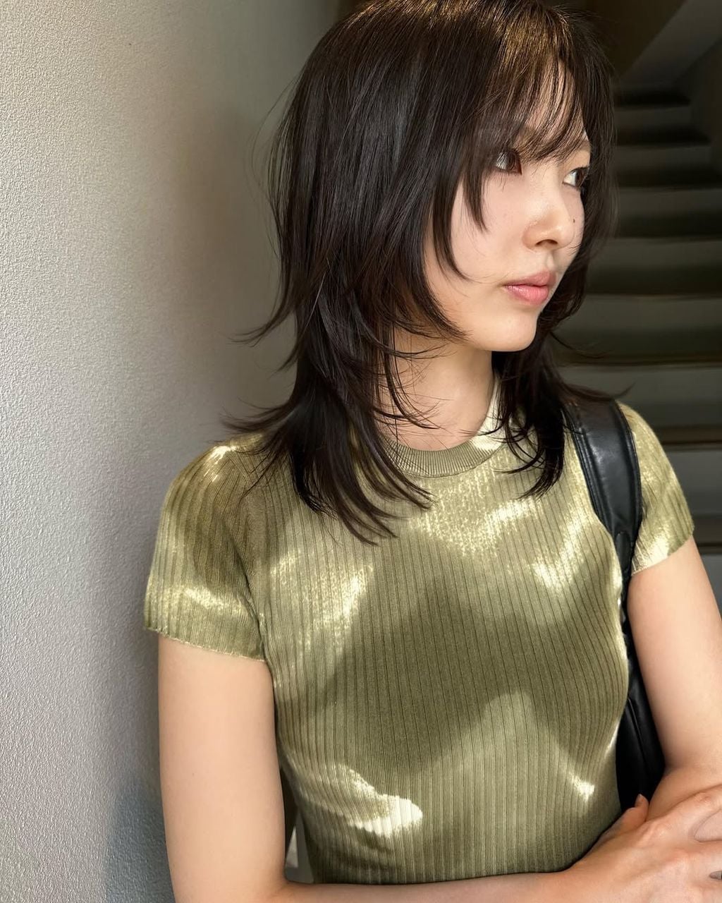 Fine Wavy Wolf Cut With Textured Fringe Fine Wavy Wolf Cut With Textured Fringe — Short Wolf Cut