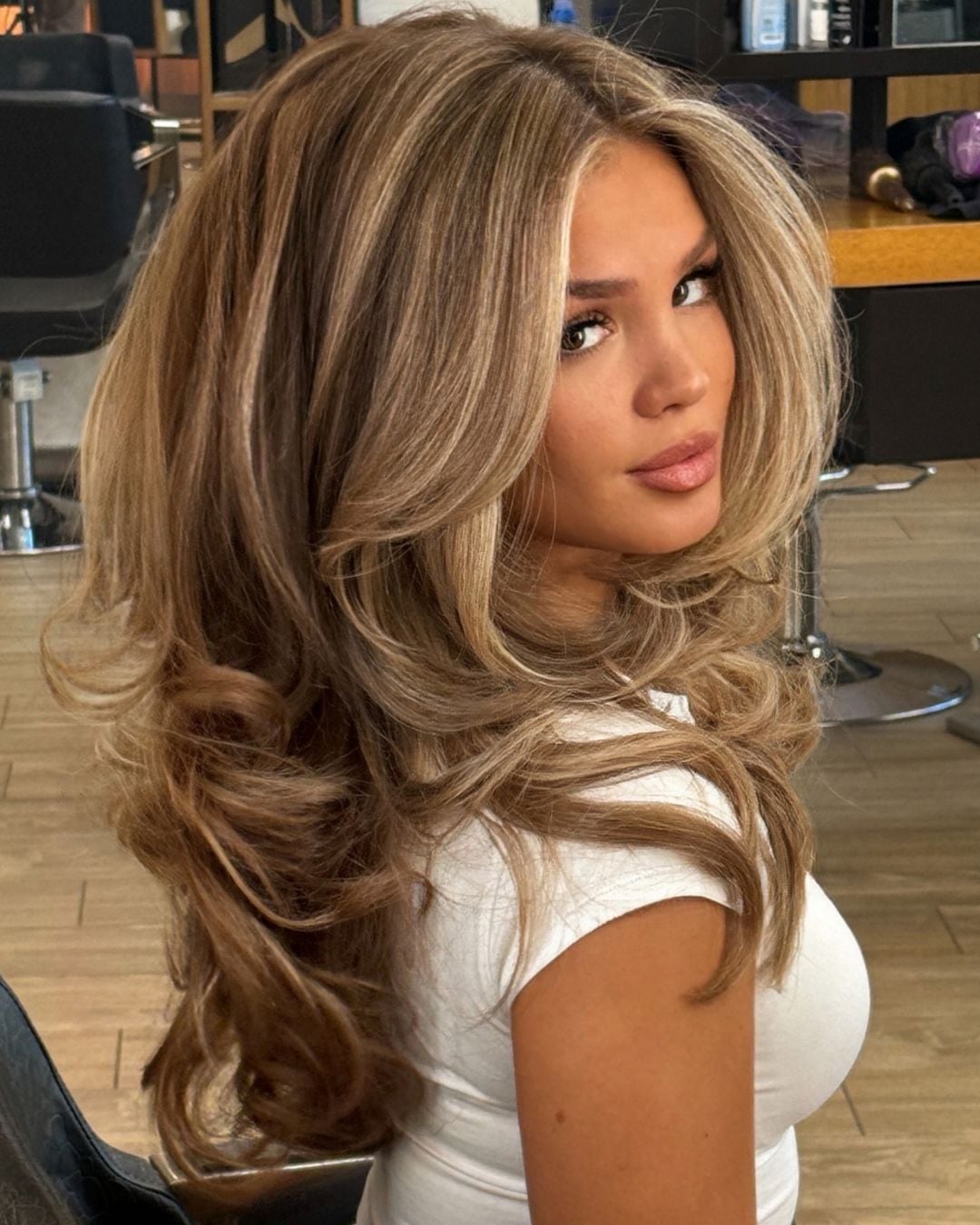 How-To: Smoky Sombre | Behindthechair.com
