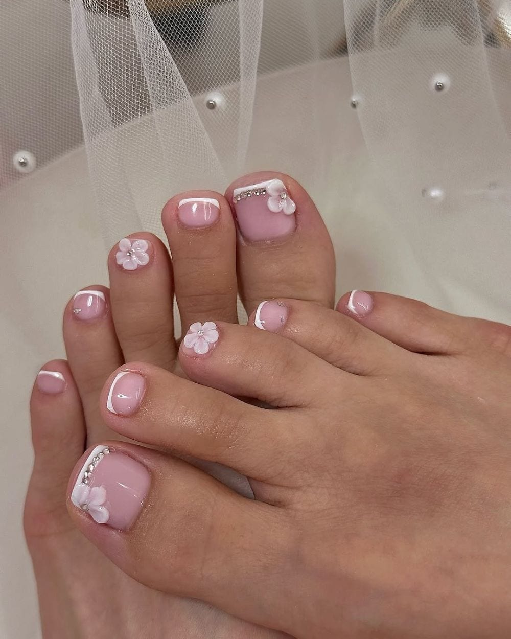 Short Square Pink French 3D Flower Toes Short Square Pink French 3D Flower Toes — Toe Nails